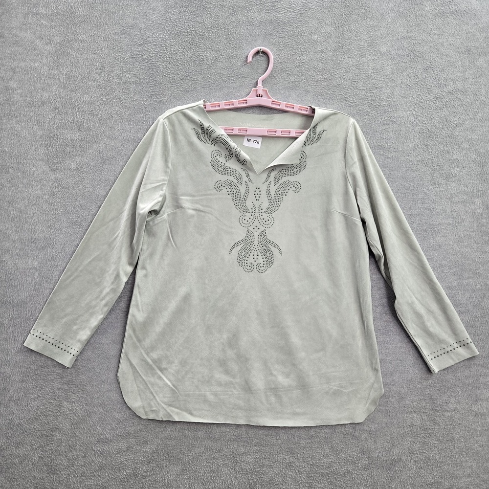 Soft Surroundings Women M Petite Gray Shirt Studded Long Sleeve V Neck READ